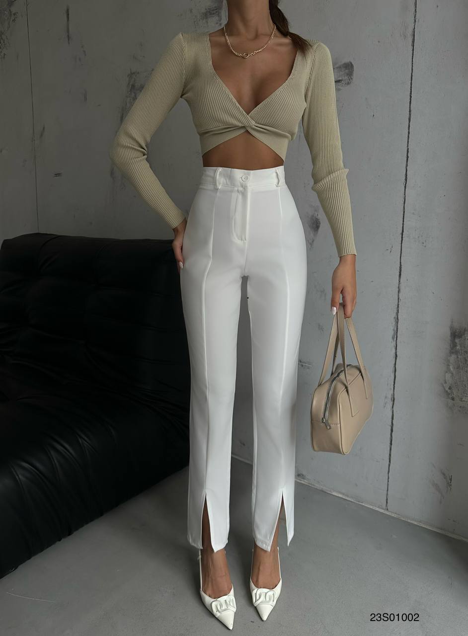 Buffy Split Ankle Pant