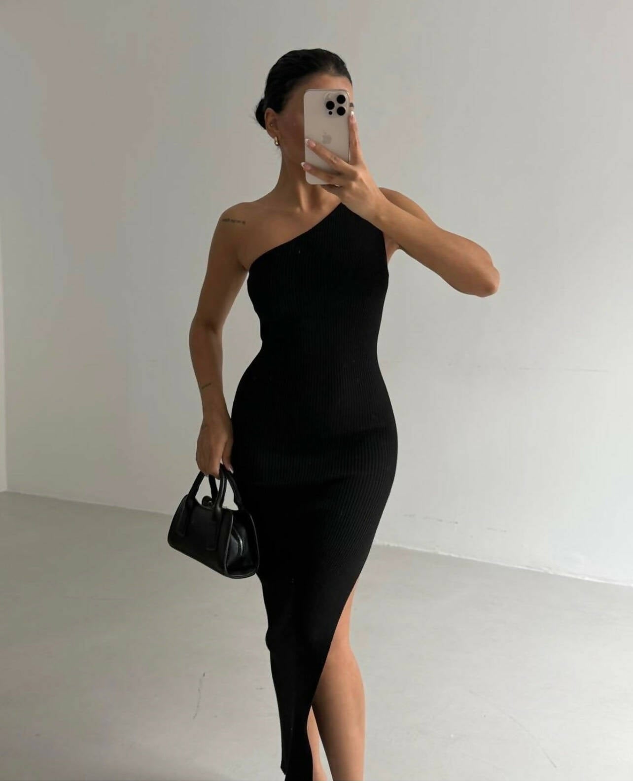 Bridget - One-Shoulder Ribbed Bodycon Dress